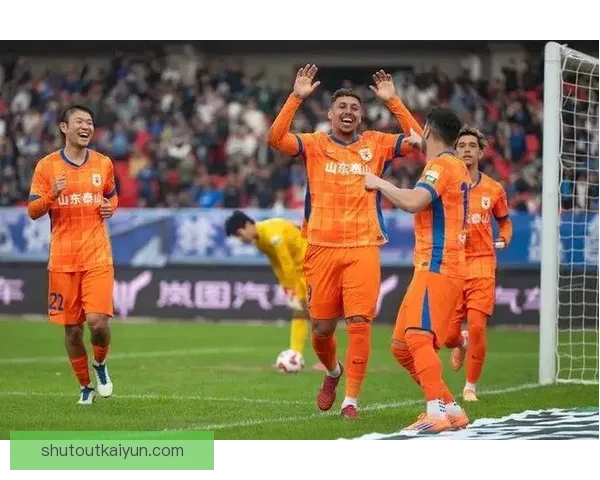 山东泰山外援阵容齐整，备战新赛季状态回暖升